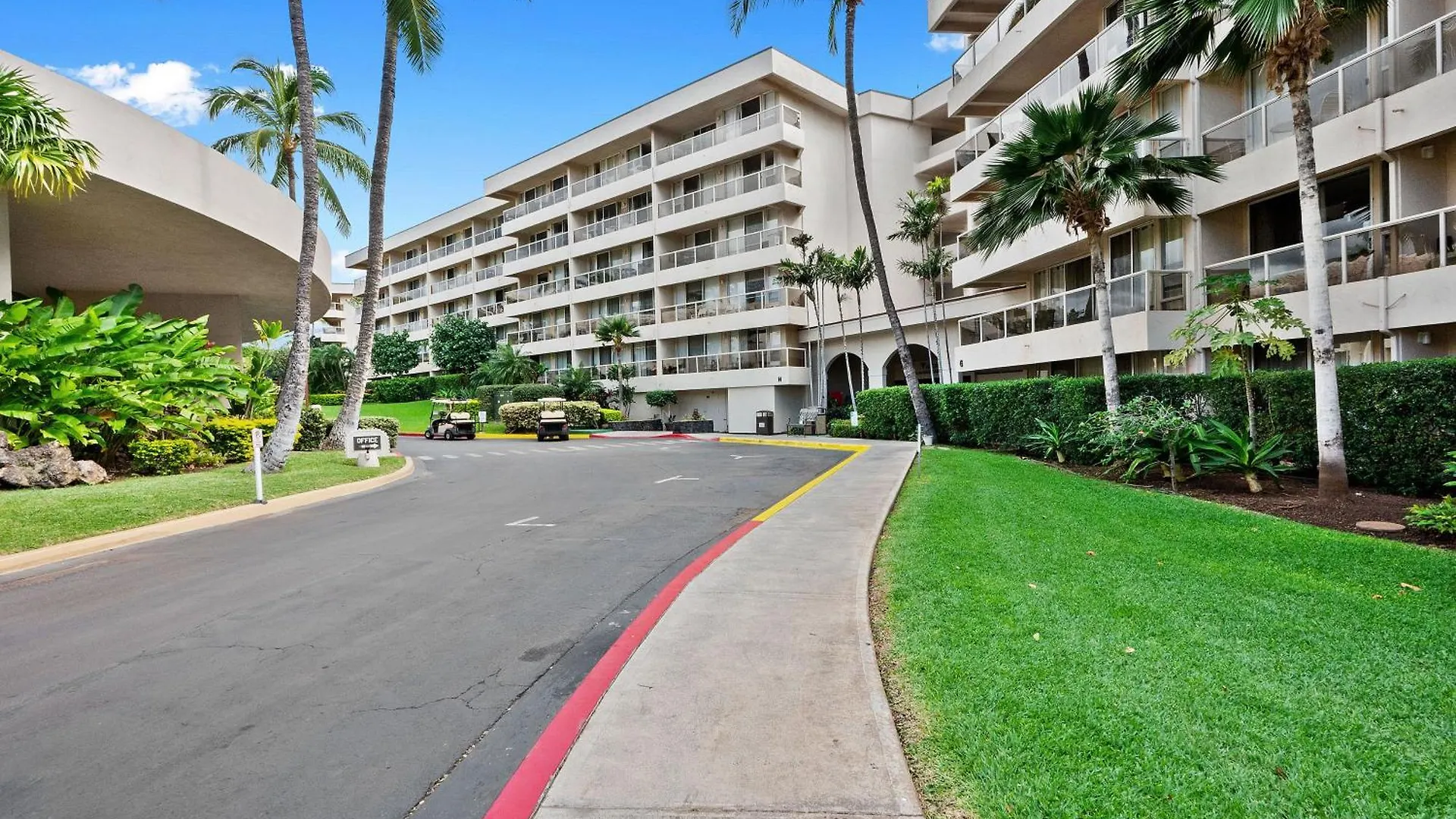 Aparthotel Top 10 Pick! Walk To Beach, Shops, Dining And Pool Wailea  USA