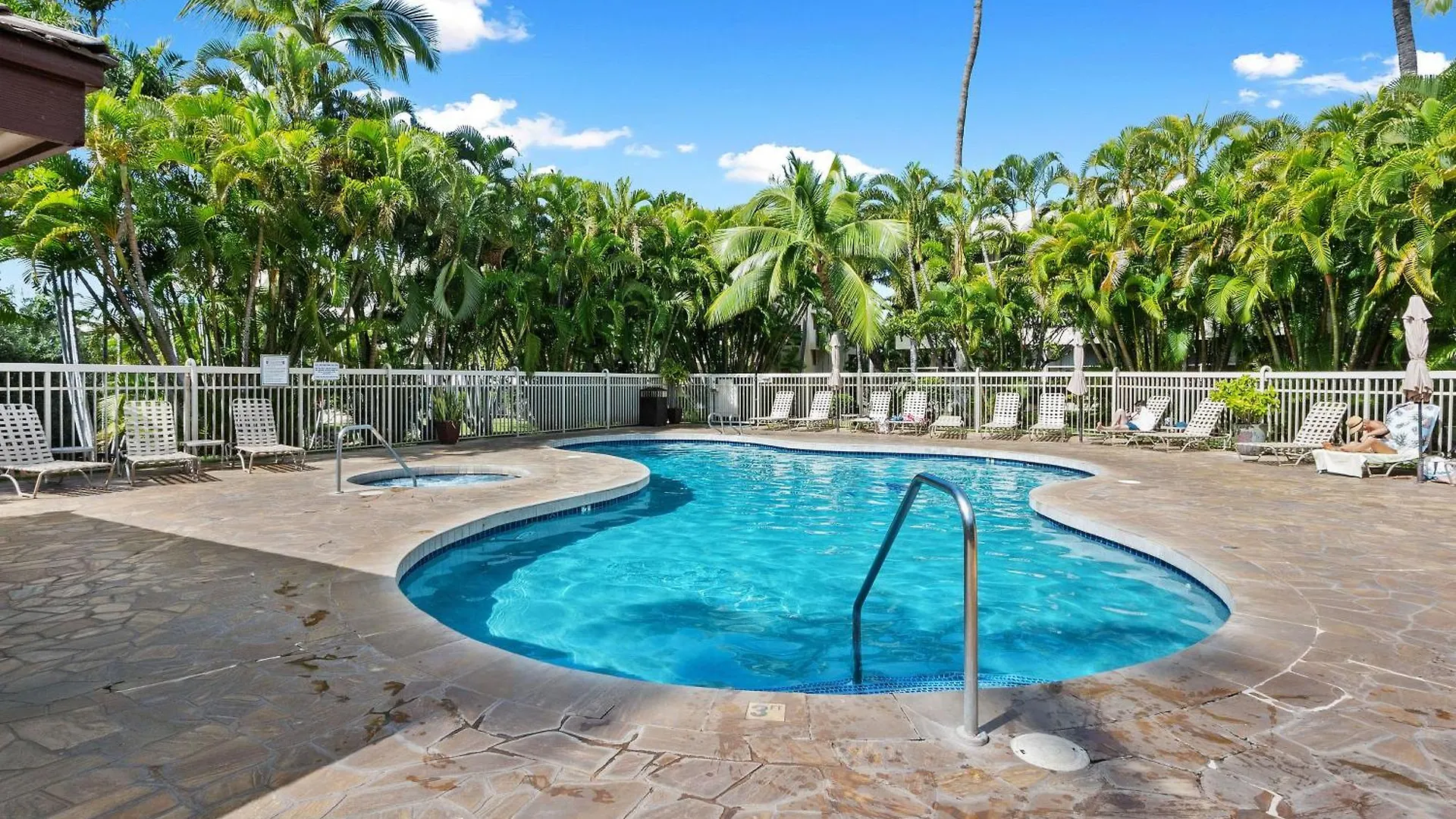 Top 10 Pick! Walk To Beach, Shops, Dining And Pool Wailea  United States